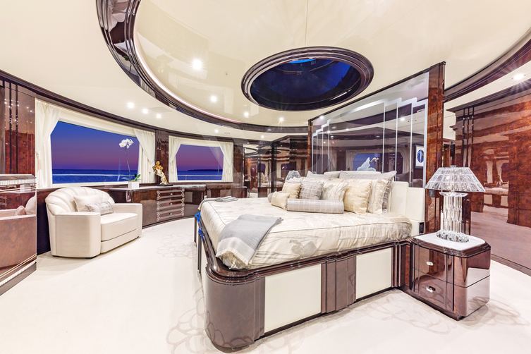 Spectre yacht interior 70