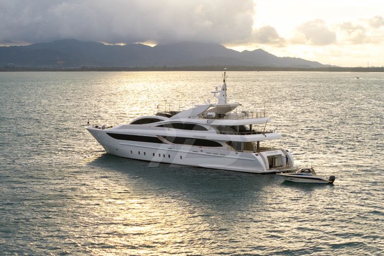 Panakeia yacht exterior 6