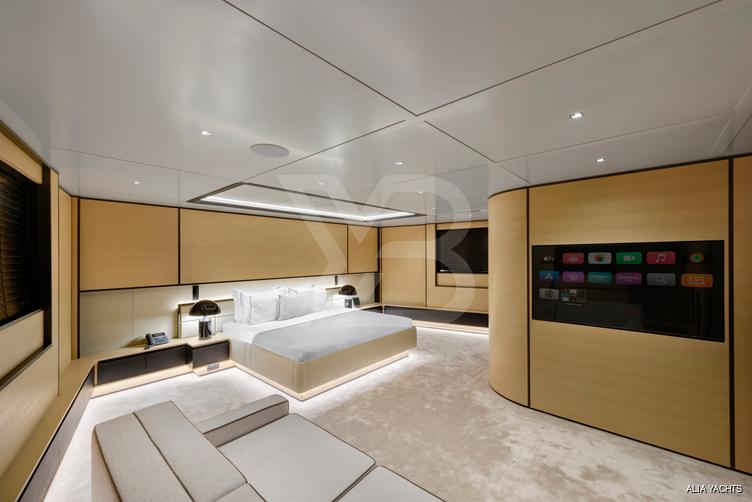 Limerence yacht interior 11