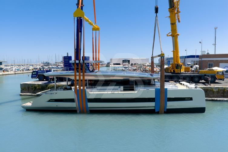 Sundance yacht exterior 17