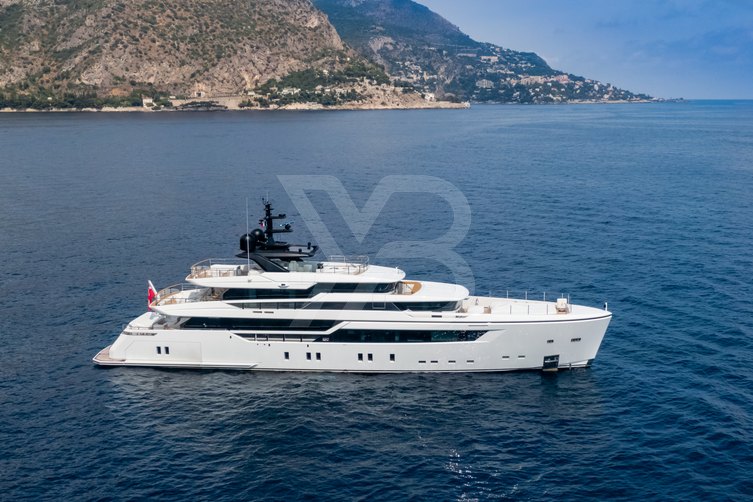 Cloud 9 yacht exterior 7