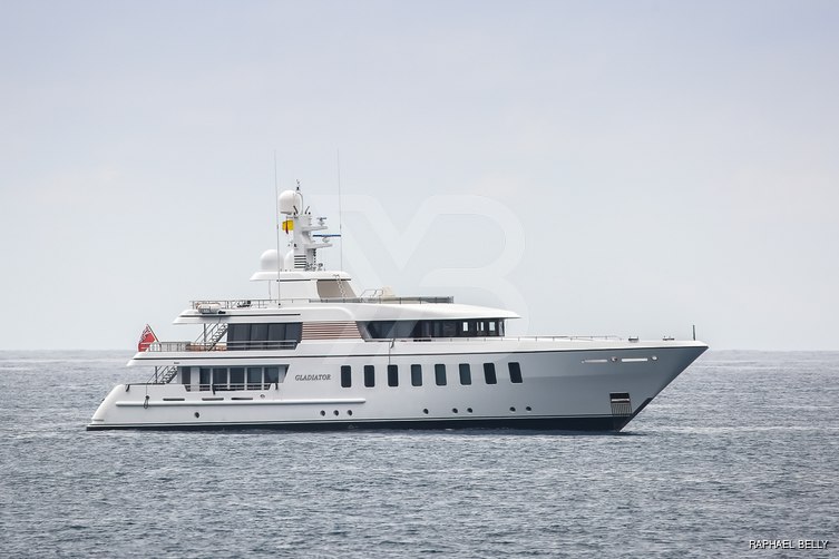 Gladiator yacht exterior 7