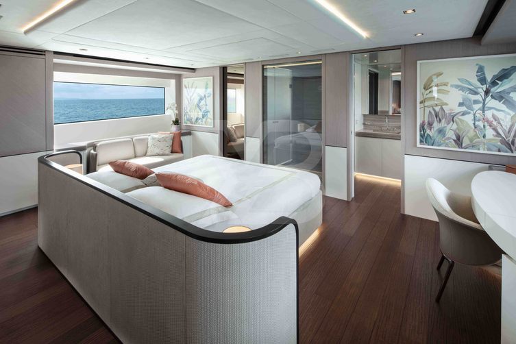 Lady K yacht interior 20