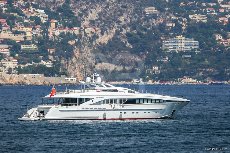 Angkalia yacht exterior 3