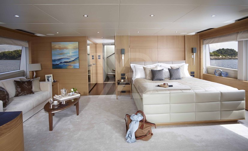 Solaris yacht interior 37