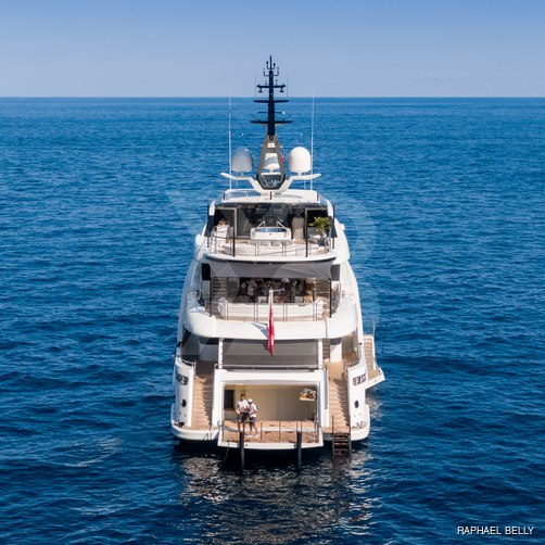 Florentia yacht exterior 22