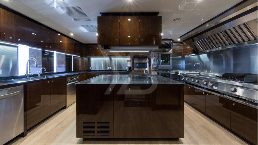 Soundwave yacht interior 78