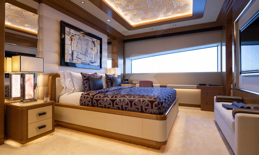 Mar yacht interior 15