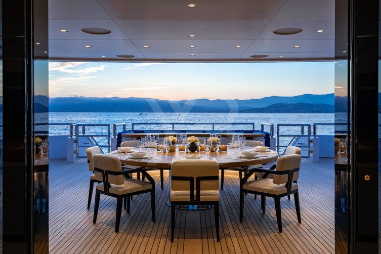 Starlust yacht interior 30