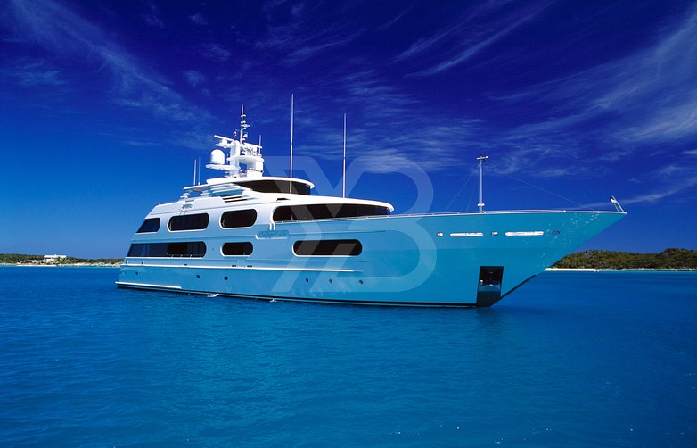 Starship yacht exterior 4