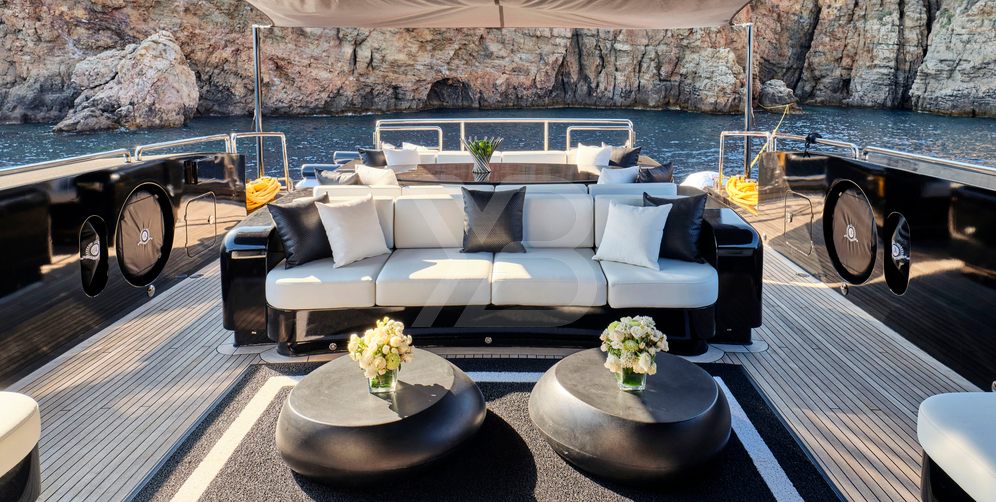 Ability yacht exterior 25