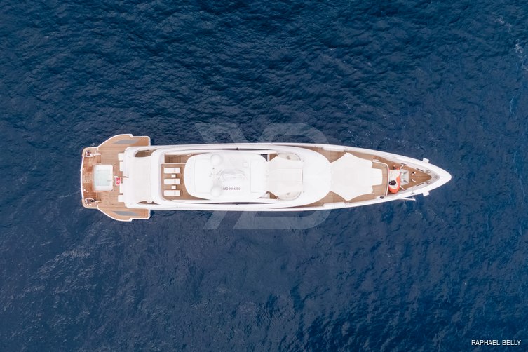 Lady I yacht exterior 8