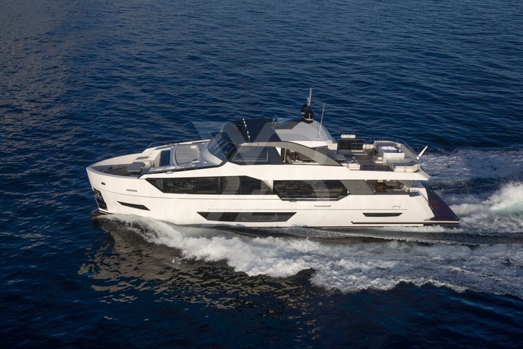 Ocean Alexander 27R/ 08 yacht exterior 2