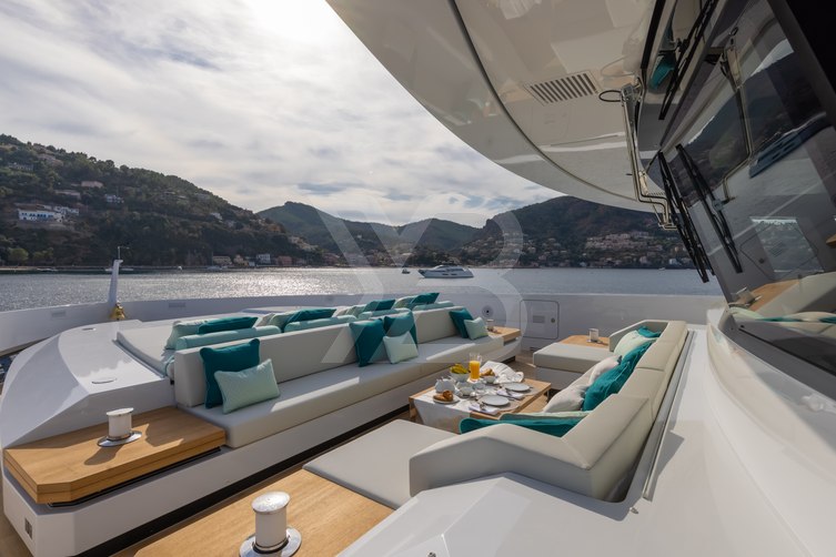 Emocean yacht interior 3