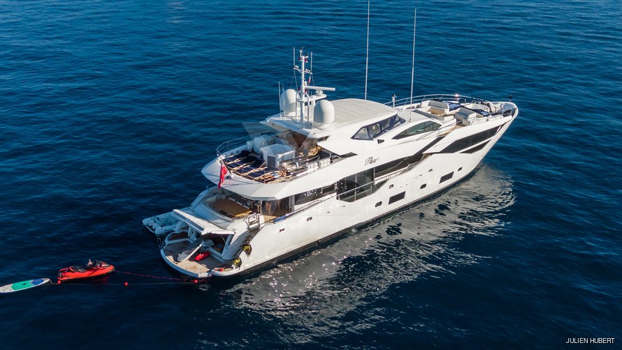 Fleur yacht exterior 6