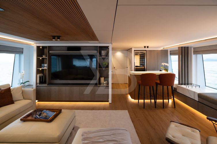 Queen Tati yacht interior 9