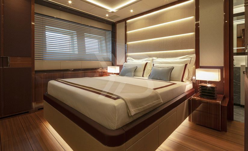 Re Leone yacht interior 22