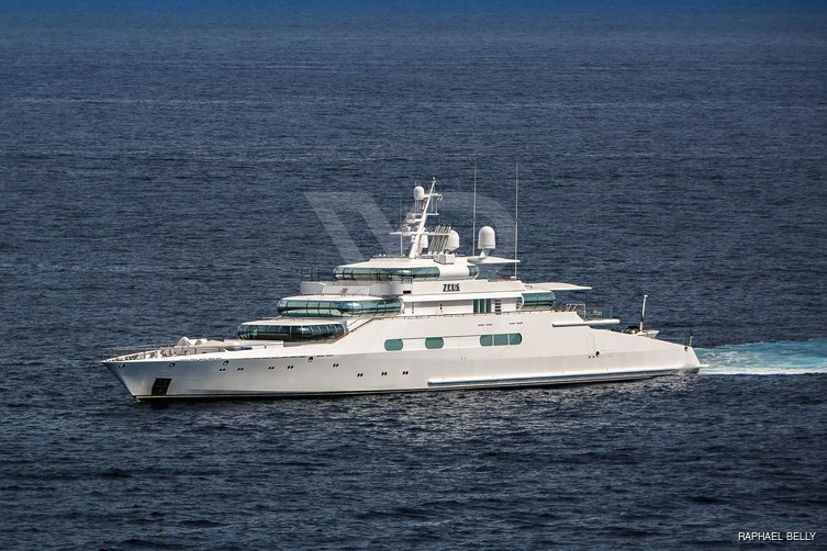 Zeus yacht exterior 9