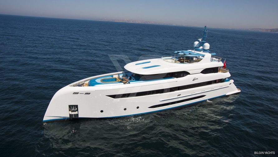 Elada yacht exterior 3