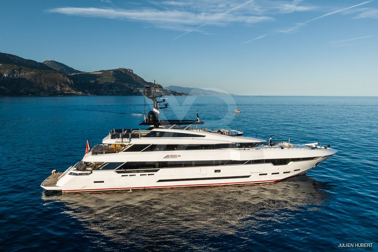 Parillion yacht exterior 24