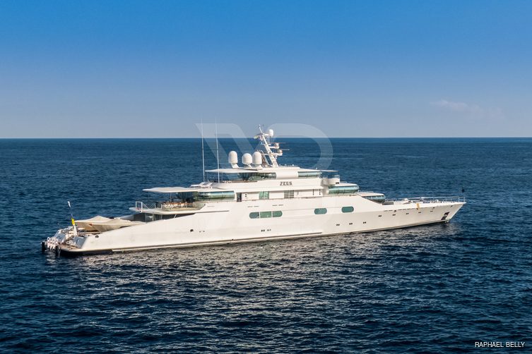 Zeus yacht exterior 12