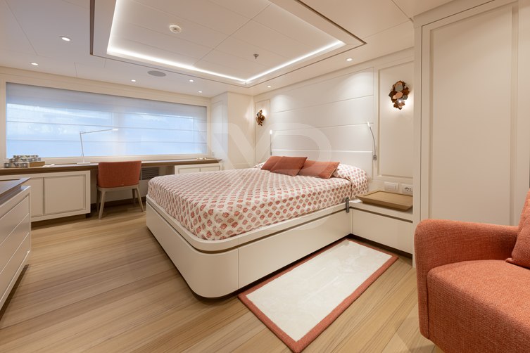 Framura yacht interior 13