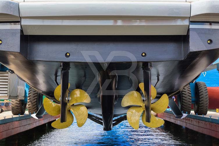 Cabana yacht exterior 5