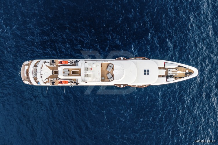 Emir yacht exterior 4