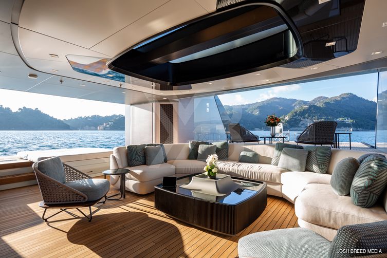 Diamond Binta yacht interior 23