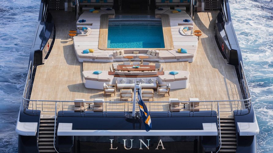 Luna yacht exterior 37