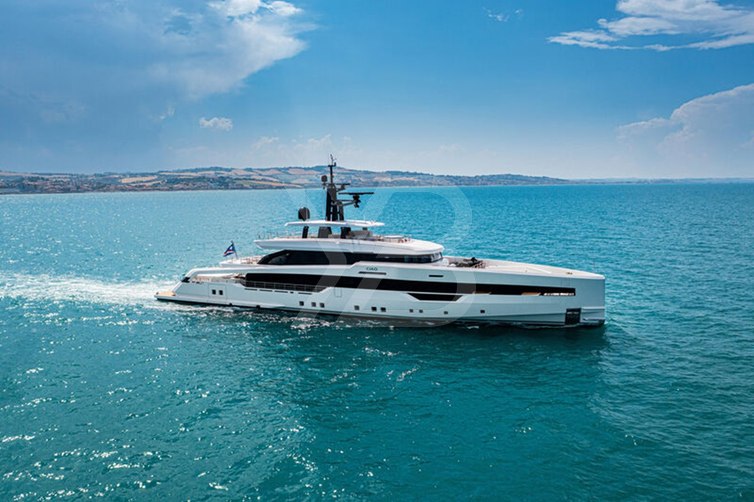 PrivateGG yacht exterior 21