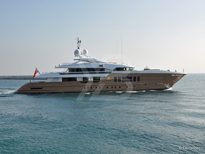 Azamanta yacht exterior 15