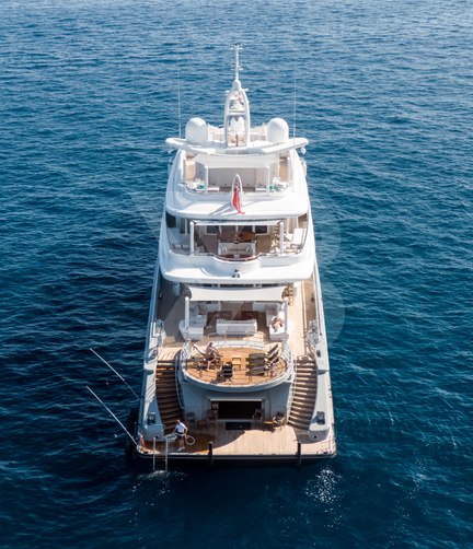 Siren yacht exterior 5