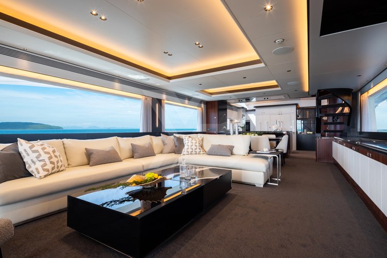 Vin Xan yacht interior 7