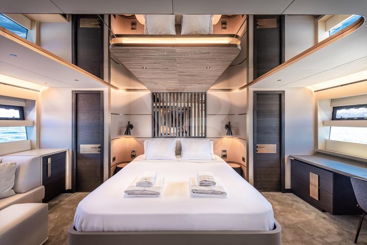 Tubabu yacht interior 7