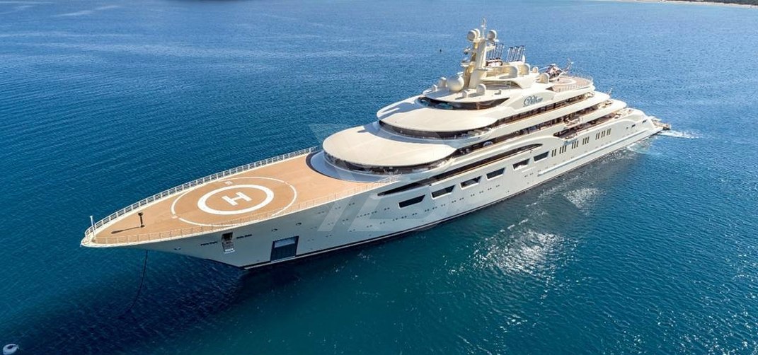 Dilbar yacht exterior 9