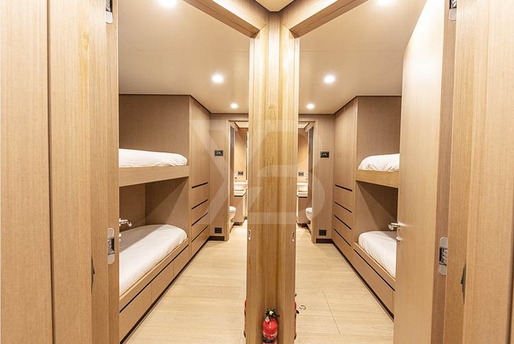 Simplicity yacht interior 29