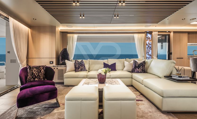 Amethyst yacht interior 13