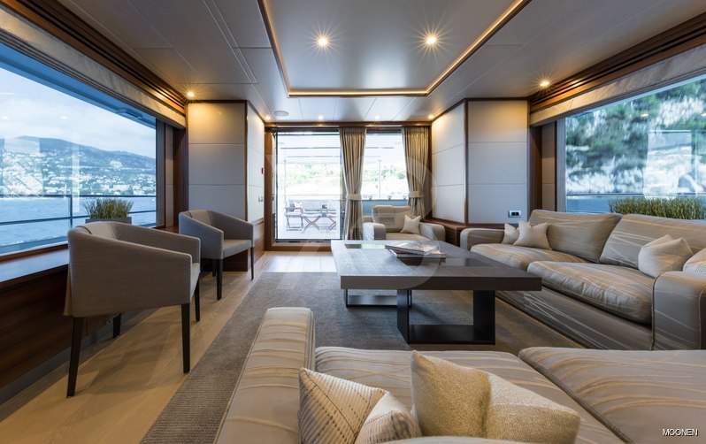 Belle yacht interior 9