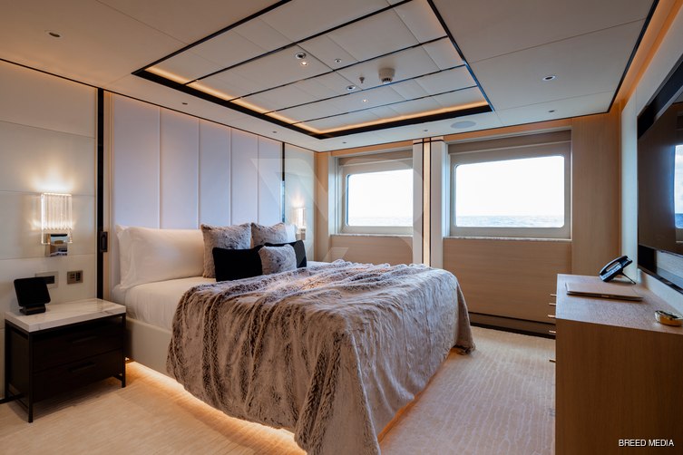 Asia yacht interior 35