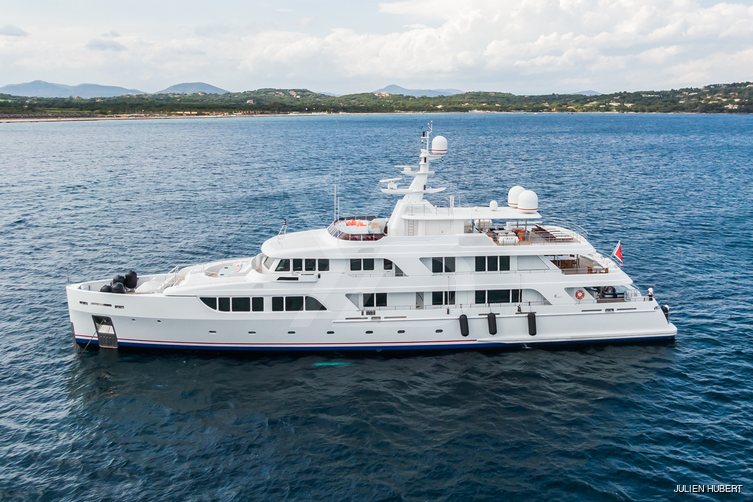 Kadimo's yacht exterior 6