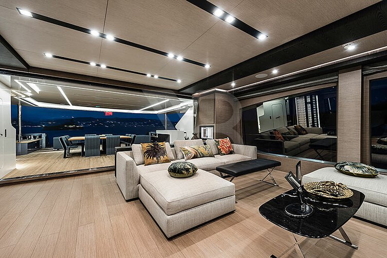 Lady Nina yacht interior 9