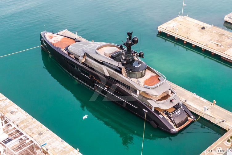 Salt yacht exterior 3