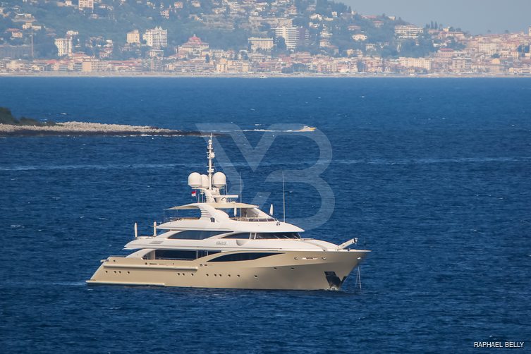 Kolaha yacht exterior 19