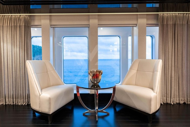 Sea Pearl yacht interior 13