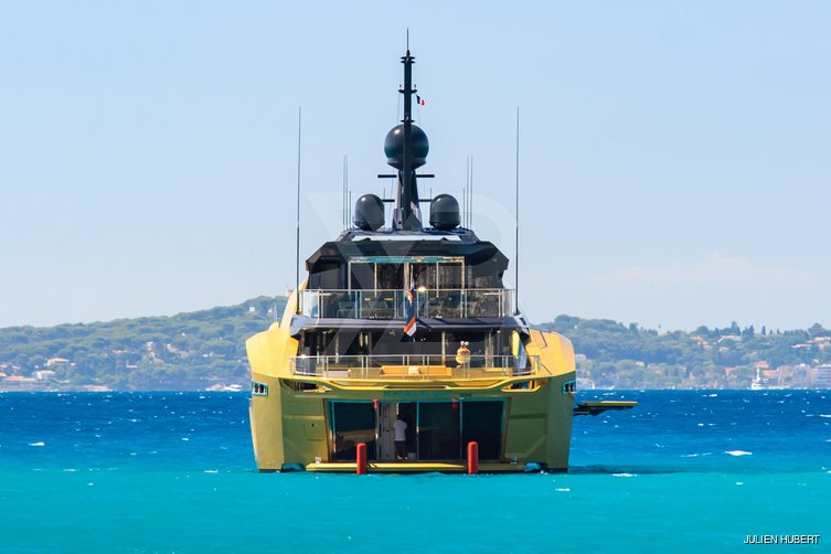 Khalilah yacht exterior 2