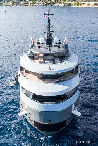 Q yacht exterior 8