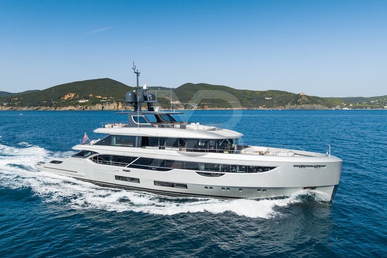 Phoenix yacht exterior 23