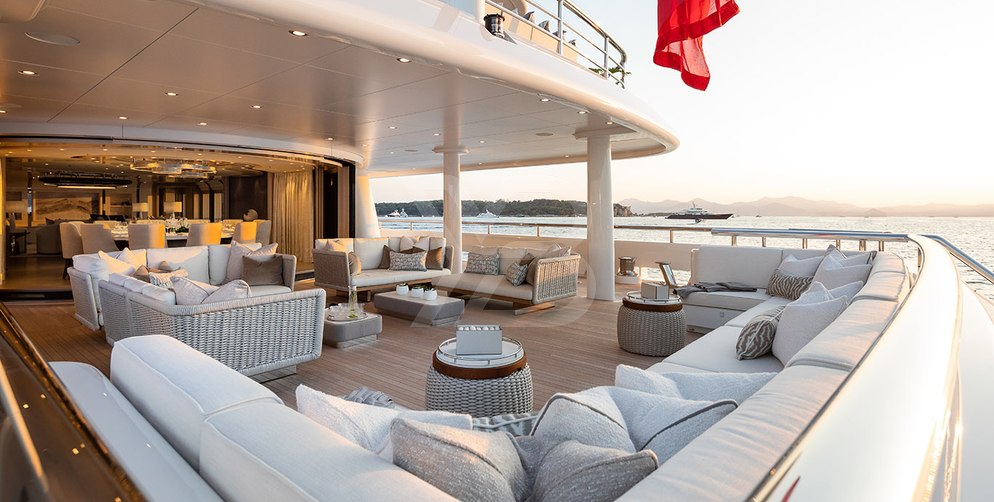 Neninka yacht interior 19