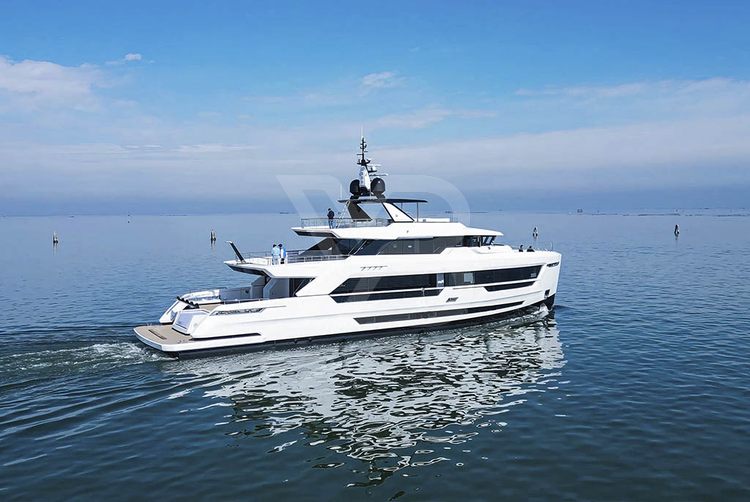 Vayus yacht exterior 50